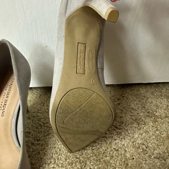 Christian Siriano Heels Size 10 - Picture 3 of 4